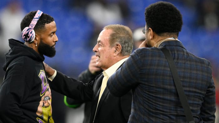 71746936007-al-michaels